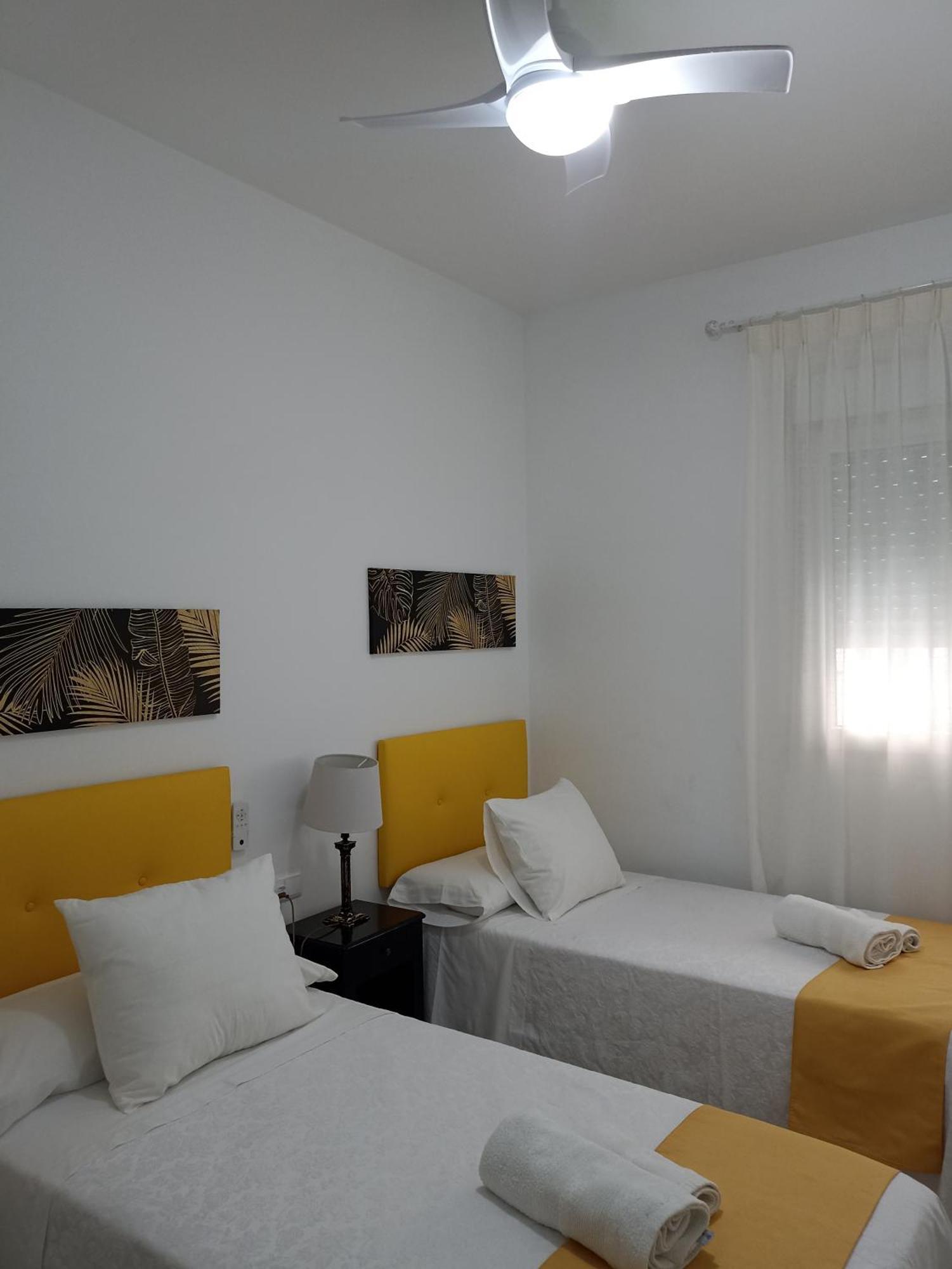 Piso Vacacional En Sanlucar Apartment ซันลูการ์เดบาร์ราเมดา ภายนอก รูปภาพ
